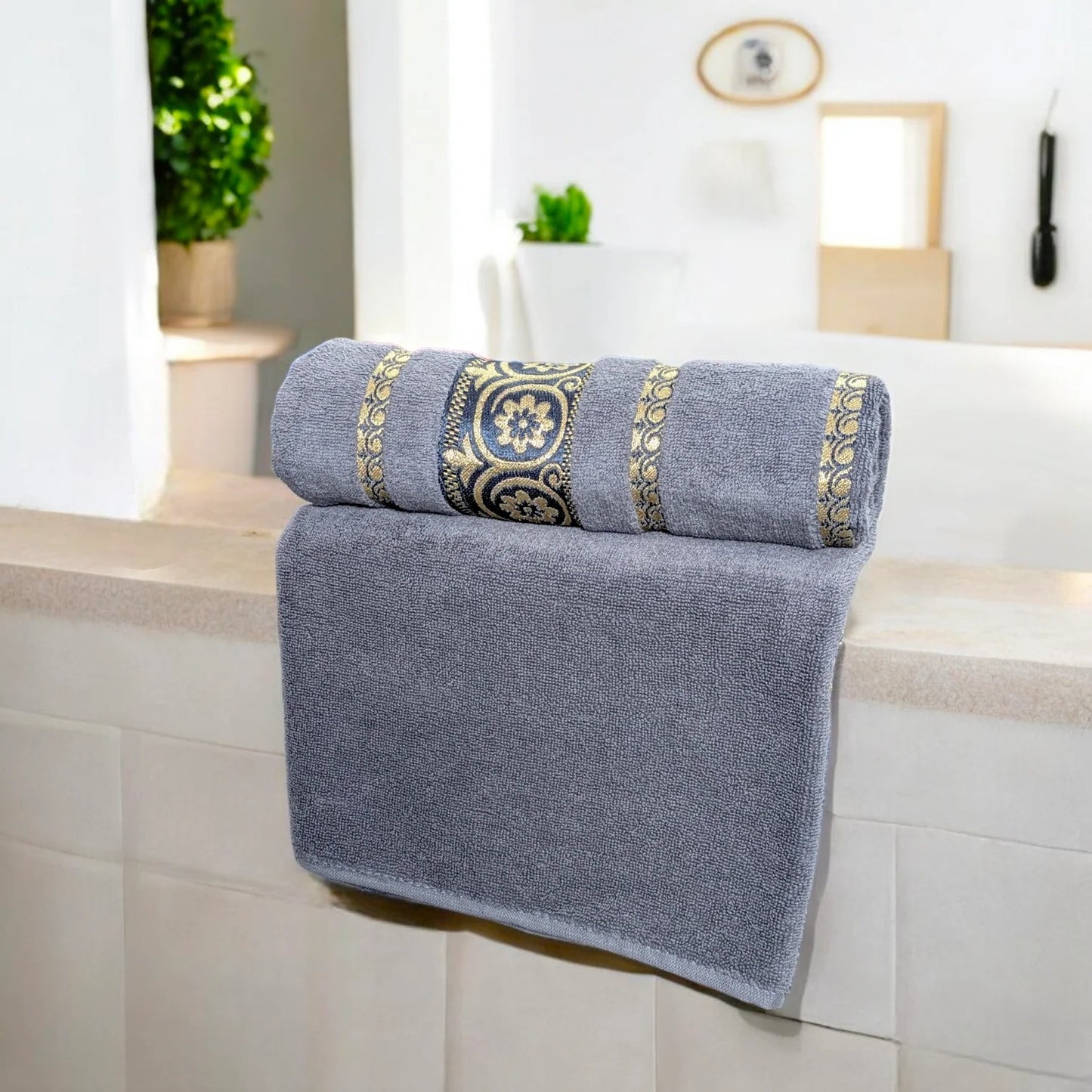 2-Pcs Jacquard Bath Towels 27 x 54 Inches (Standard size for full-body coverage)