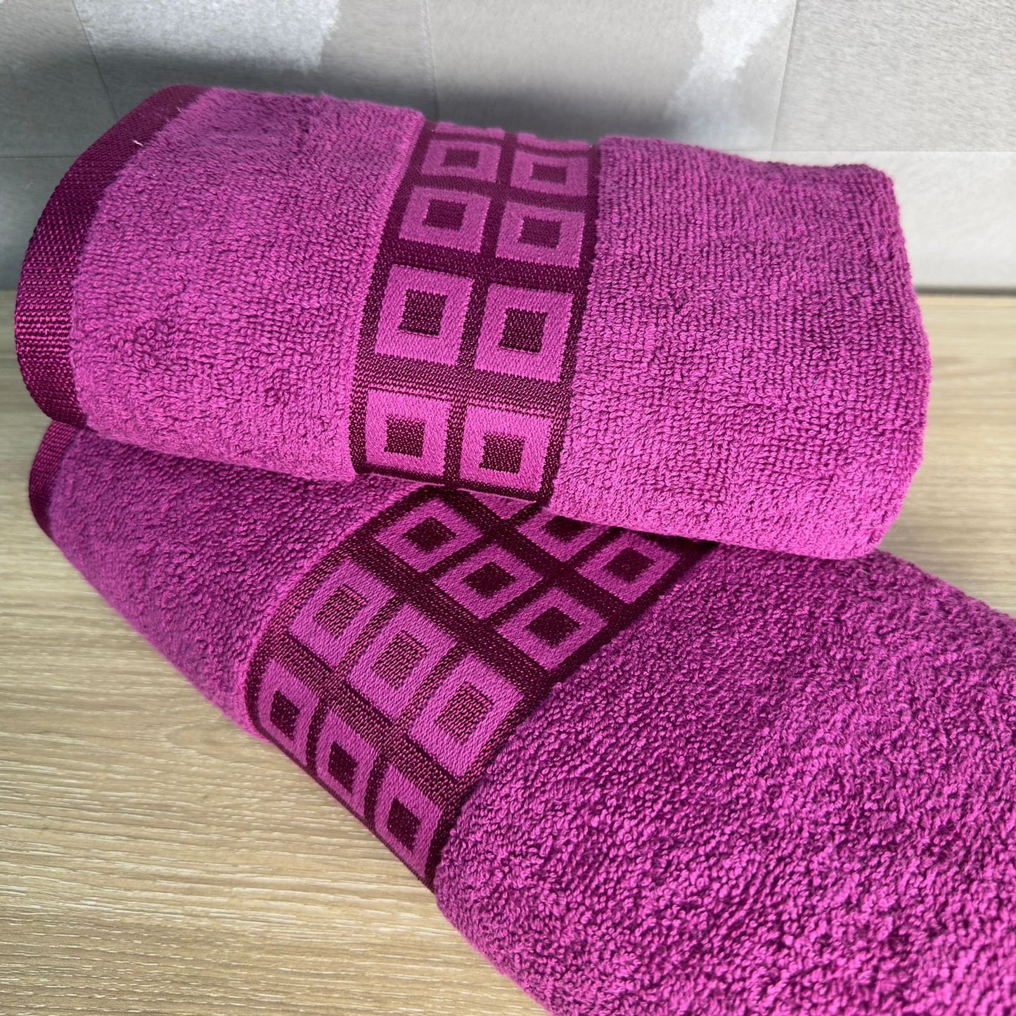 Square Fancy Border Bath Towels 27 x 54 Inches